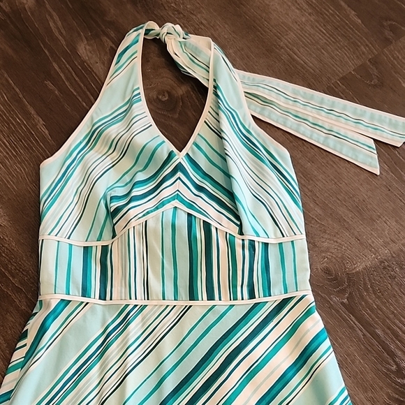 Stylish Backless Striped Dress - Picture 4 of 5